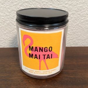 Bath and Body Works Scented Candle - Mango Mai Tai